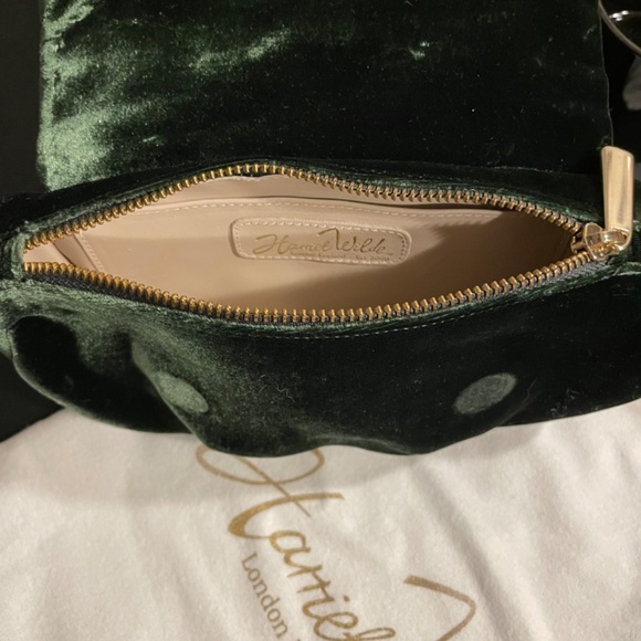 Forest Green Velvet Clutch - Picture 3 of 5